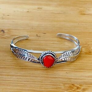 $89 Signed Native American Sterling Silver Vintage Estate Cuff